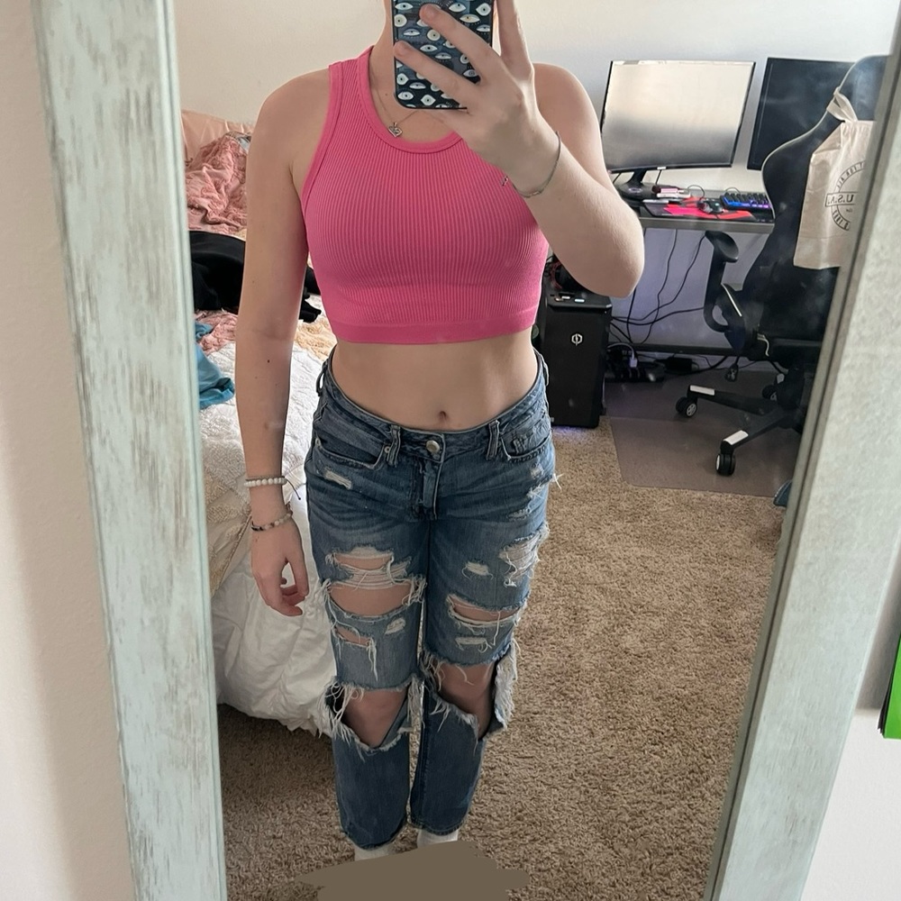american eagle distressed jeans